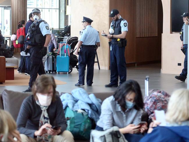 28 MARCH 2020 SYDNEY AUSTRALIA WWW.MATRIXPICTURES.COM.AU  EXCLUSIVE PICTURES   International travellers are already being quarantined today at Sydney's Rydges Hotel ahead of the 11.59Pm deadline as they are bused and corralled into Sydney hotels under PM, Scott Morrisons new directive.  Note: All editorial images subject to the following: For editorial use only. Additional clearance required for commercial, wireless, internet or promotional use.Images may not be altered or modified. Matrix Media Group makes no representations or warranties regarding names, trademarks or logos appearing in the images.