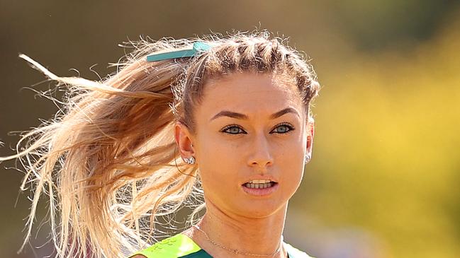 Jessica Hull during the mixed relay. Pic: Cameron Spencer/Getty