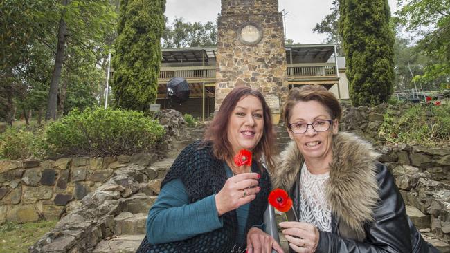 Warrandyte RSL sub-branch secretary Delwyn Caulfield and Eastern Metropolitan state Labor MP Sonja Terpstra at the Warrandyte Cenotaph. Picture: Rob Leeson.