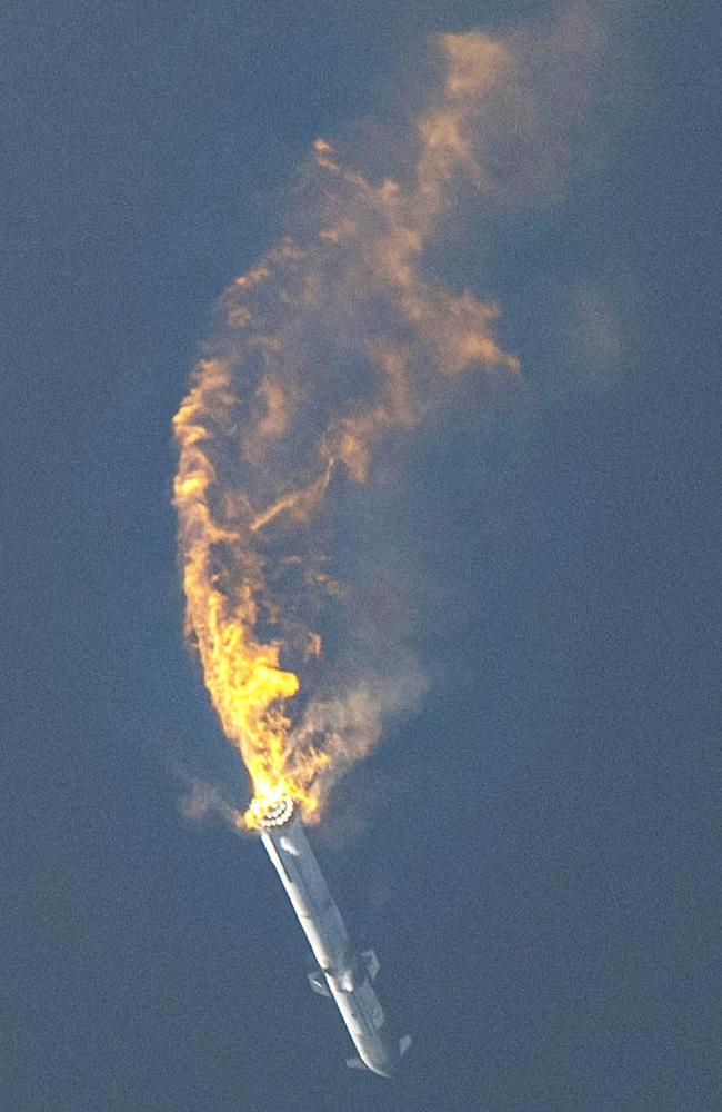 SpaceX's Starship spacecraft and Super Heavy rocket turns upside down and explodes during launch from Starbase in April. Picture: Jonathan Newton/The Washington Post