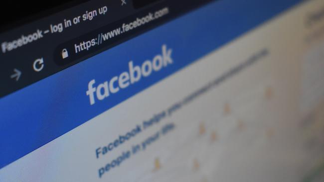 A controversial Australian Facebook group promoting conspiracy theories and planned protests has been shutdown.