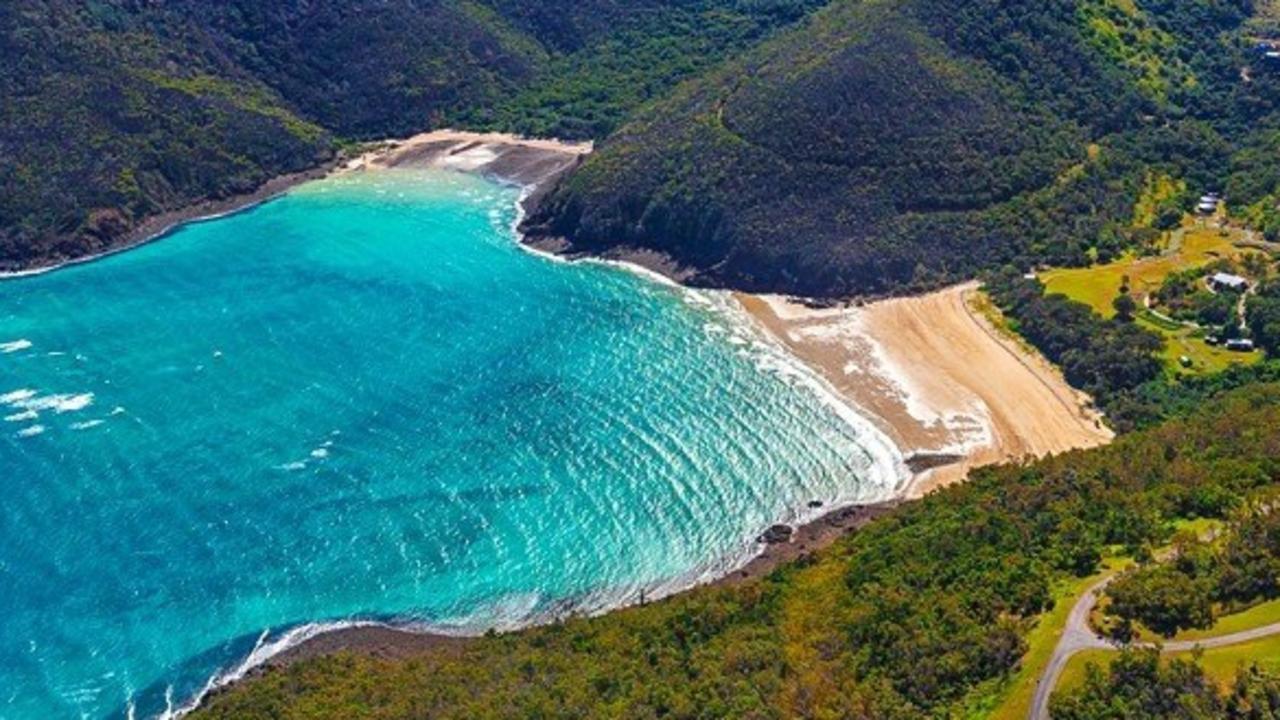 Great Barrier Reef Marine Park Authority wades into Keswick Island