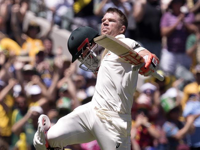 4th Ashes test. Australia vs. England at the MCG. David Warner celebrates reaching 100 runs. Picture: Michael Klein