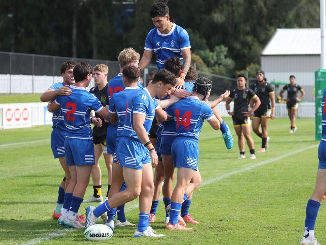 St Dominic's College (Blue) v Bass Hill HS. Picture: Tim Hunter.