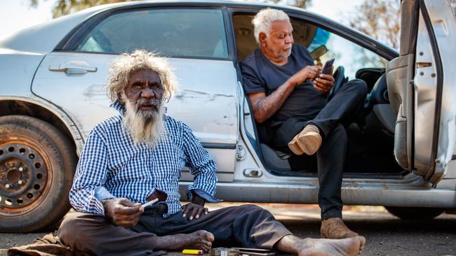 Fregon elder Murray George, left, and Pukatja elder Donald Fraser. Picture: Matt Turner.