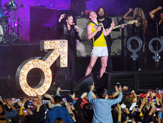 Elliot Yeo loves The Killers. We know Jack Riewoldt is also a fan. Seen her “singing” after winning the 2017 Grand Final. Picture: Jason Edwards