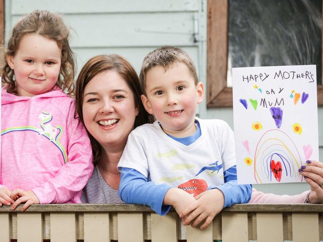 Kate Ruff with her kids Miranda, 4, and Cooper, 6. Picture: Nicole Cleary