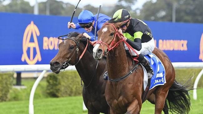 Little Cointreau and Nash Rawiller hold off Nanshe and James McDonald (third) in their Sydney jockey title battle. Picture: Bradley Photos (DIGITAL AND DT ONLY)