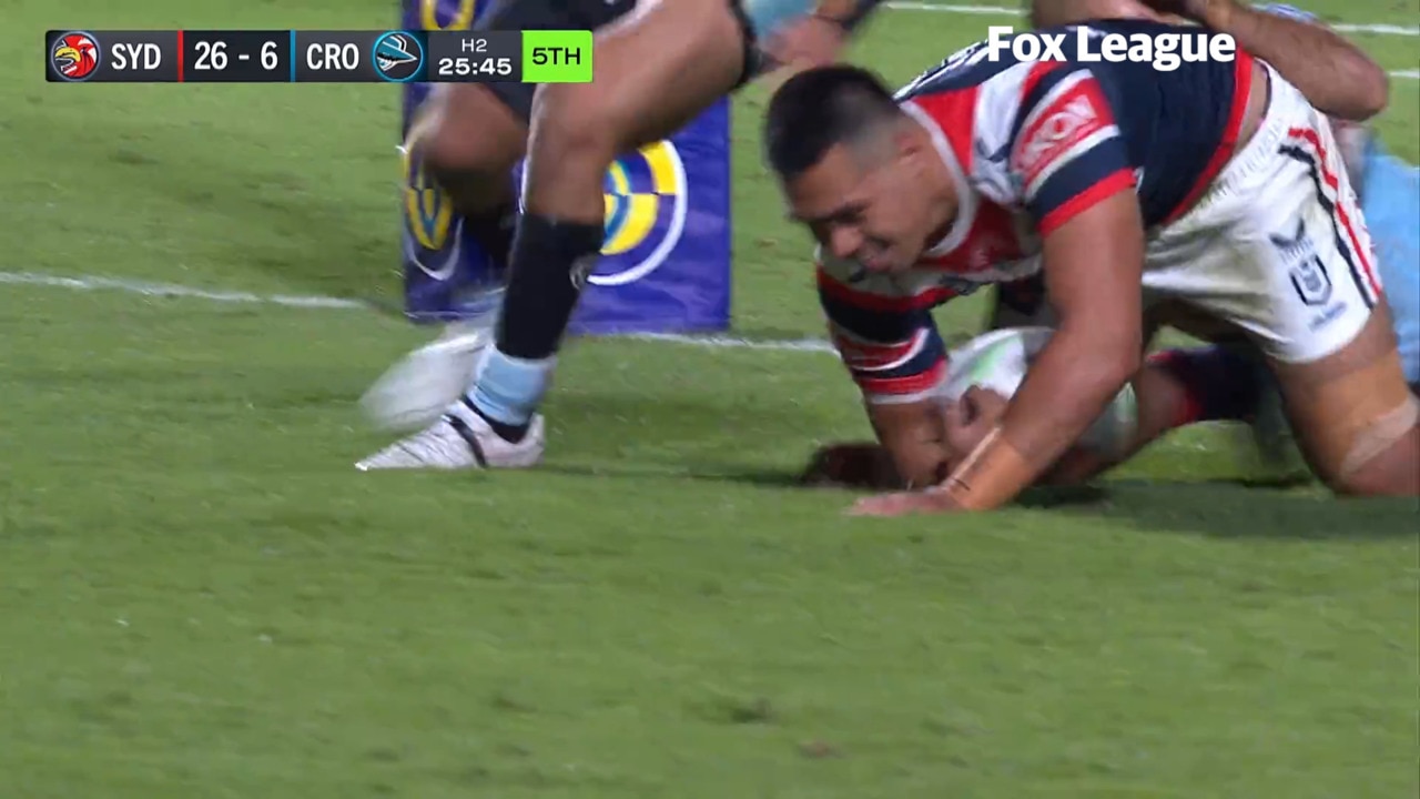 Xavier Va'a scores try on NRL debut