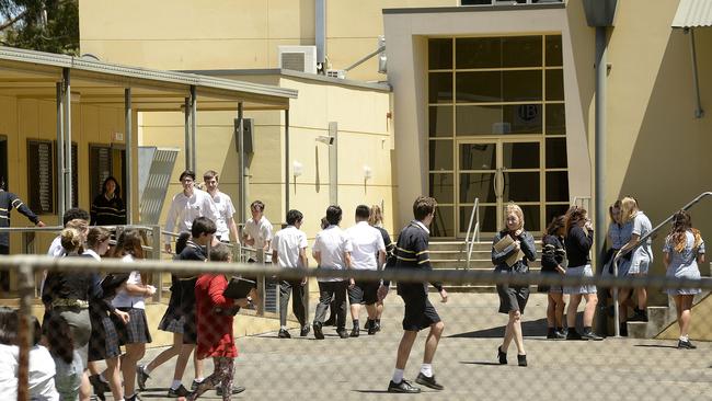 Students at Glenunga International High School. picture: Bianca De Marchi