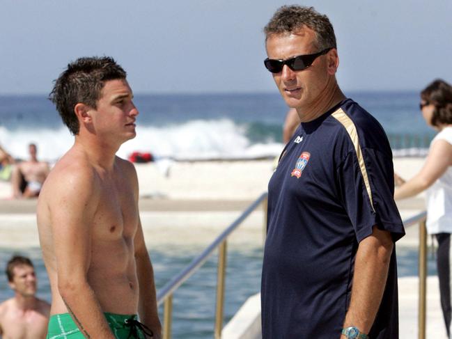 Musialik with then-Newcastle coach Gary Van Egmond at a Jets recovery session. 