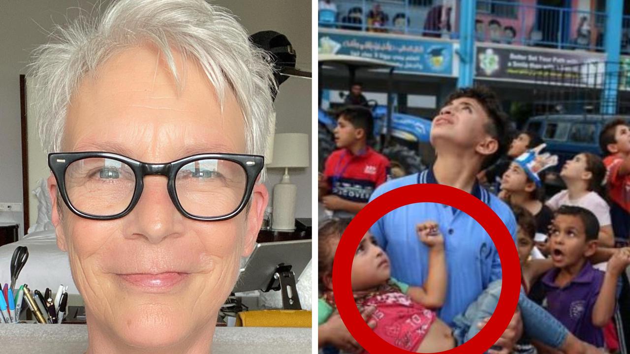 Jamie Lee Curtis deletes Israel post after backlash