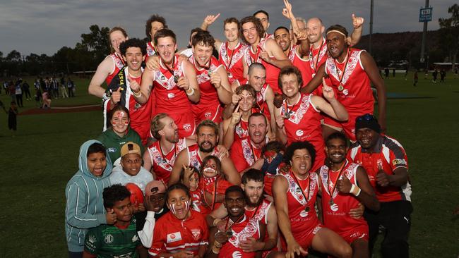 Federal celebrate after winning the 2023 CAFL senior men's grand final. Picture: AFLNT Media