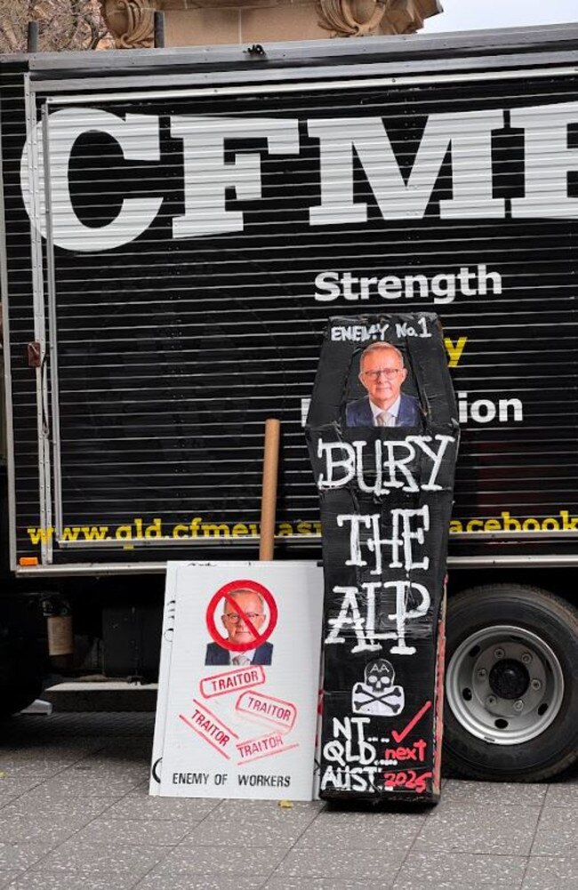 The CFMEU has declared war on the Labor Party.