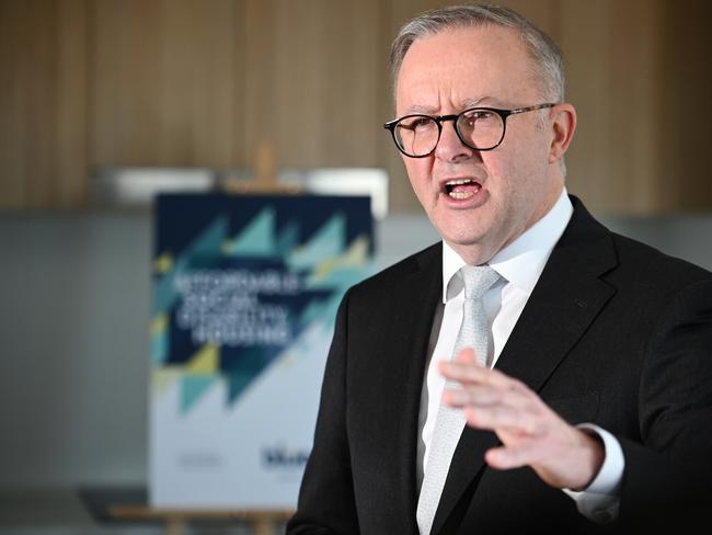 BRISBANE , AUSTRALIA, NCA NewsWIRE, Friday, 28 July 2023. Prime Minister, Anthony Albanese looks around a  housing property after making an announcement on housing.  , Picture: NCA NewsWIRE / John Gass