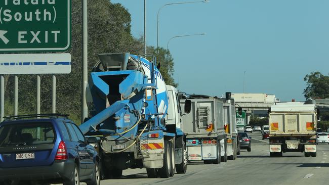 Plenty of trucks on the M1 Picture Glenn Hampson