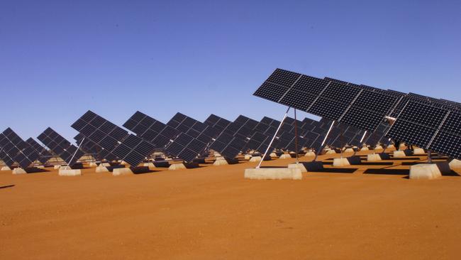 An independent report found there was a major drop in generation from the Uterne solar station after a cloud passed over it