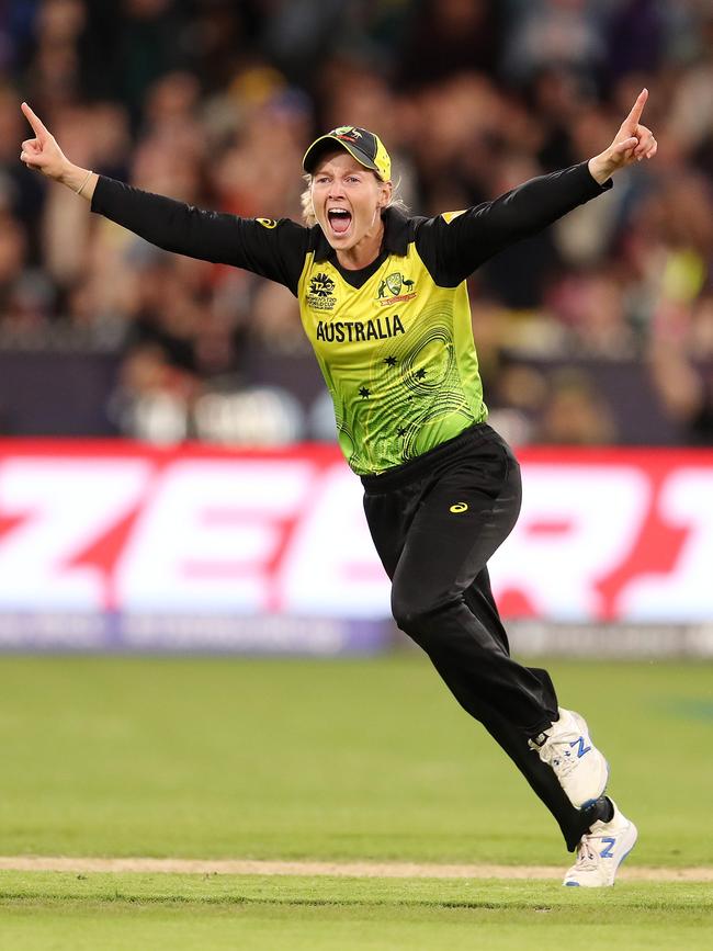 Meg Lanning celebrates the win. Picture: Michael Klein