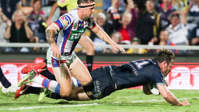 Gavin Cooper scored the match winner after initially having a tough night. (AAP Image/Michael Chambers)