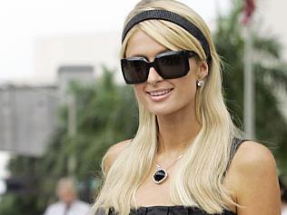 Man carrying two large knives tries to break into Paris Hilton's house.:  ohnotheydidnt — LiveJournal - Page 6