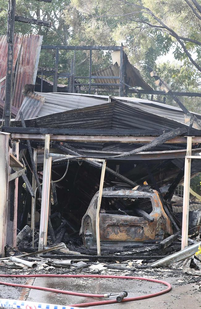 The scene of a house fire at Kitchener Street in Coorparoo. Pic Peter Wallis