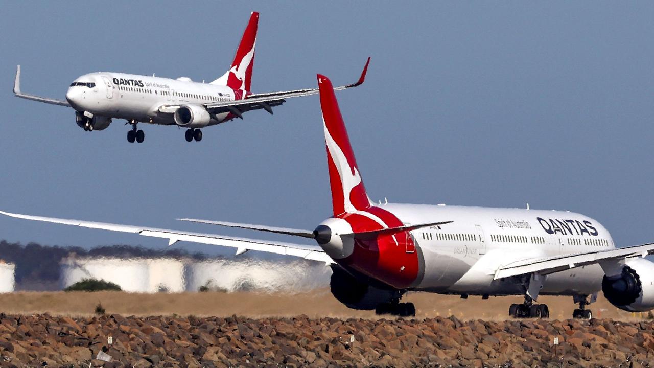 Qantas bulks up trans-Tasman routes for summer