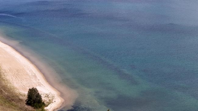 An empty and closed Penrith Beach, nicknamed ‘Pondi’ by locals. Picture: Jonathan Ng