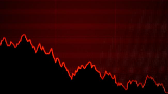 The RBA cash rate cut put pressure on the major banks, accelerating the market decline in the final hour. Picture: AFP