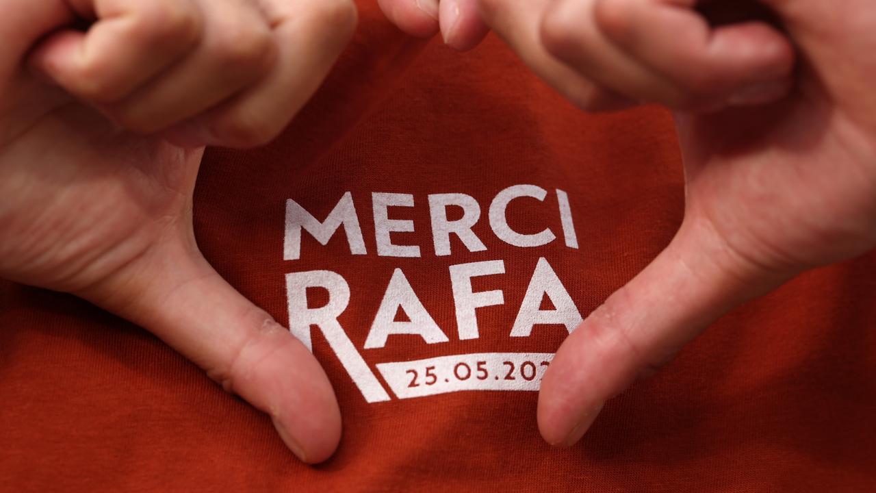 ‘Merci Rafa’: French Open fans flogging free tees for over $500