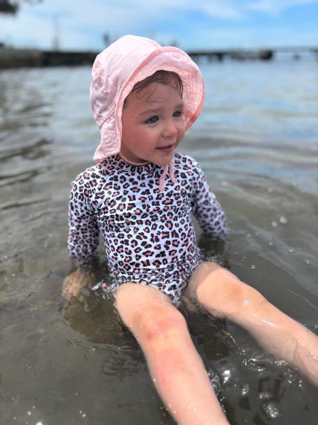 Addison Garthe, 16 months, has her first visit to the beach in Geelong. Picture: Paul Mitchell, Romsey.