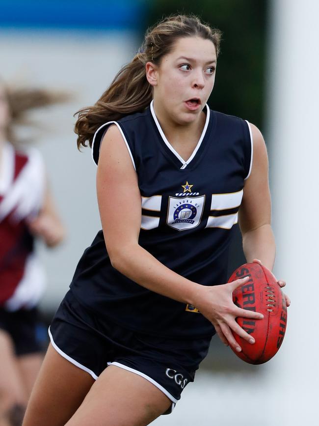 Jasmine Betts of Caulfield Grammar in action. Picture: Dylan Burns/AFL Photos via Getty Images