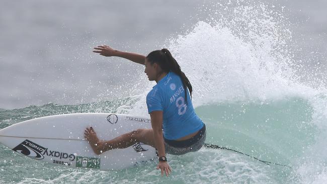 Malia Manuel from Hawaii during the quarterfinals against country woman Carissa Moore in the 2016 Roxy Pro surfing at Snapper Rock, Gold Coast. Picture: Regi Varghese