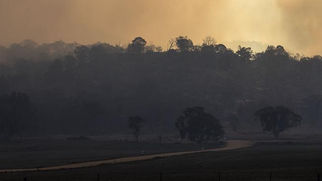 Fire burns at Bolivia Hill on Sunday in Glen Innes. Picture: Getty/Brook Mitchell