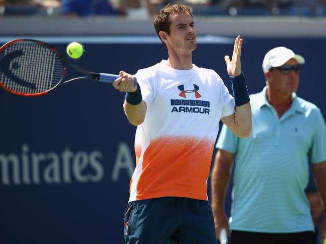 NEW YORK, NY - AUGUST 26:  Andy Murray of Great Britian with his coach Ivan Lendl during a practice session prior to the US Open Tennis Championships at USTA Billie Jean King National Tennis Center on August 26, 2017 in New York City.  (Photo by Clive Brunskill/Getty Images)