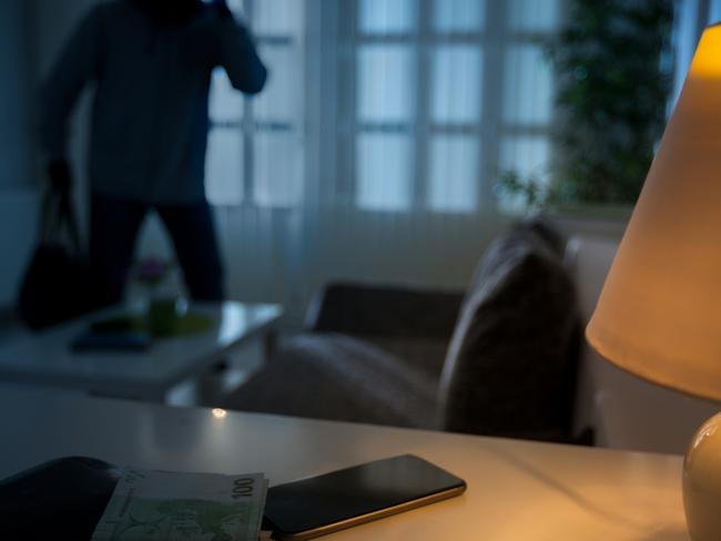 crime, break and enter, generic Istock