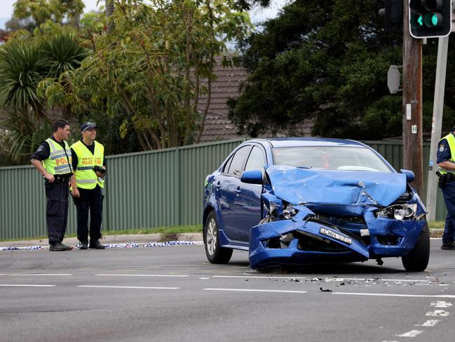 Six people were injured in the stabbing incident on the Princes Highway in Engadine. Picture: NewsWire / Damian Shaw