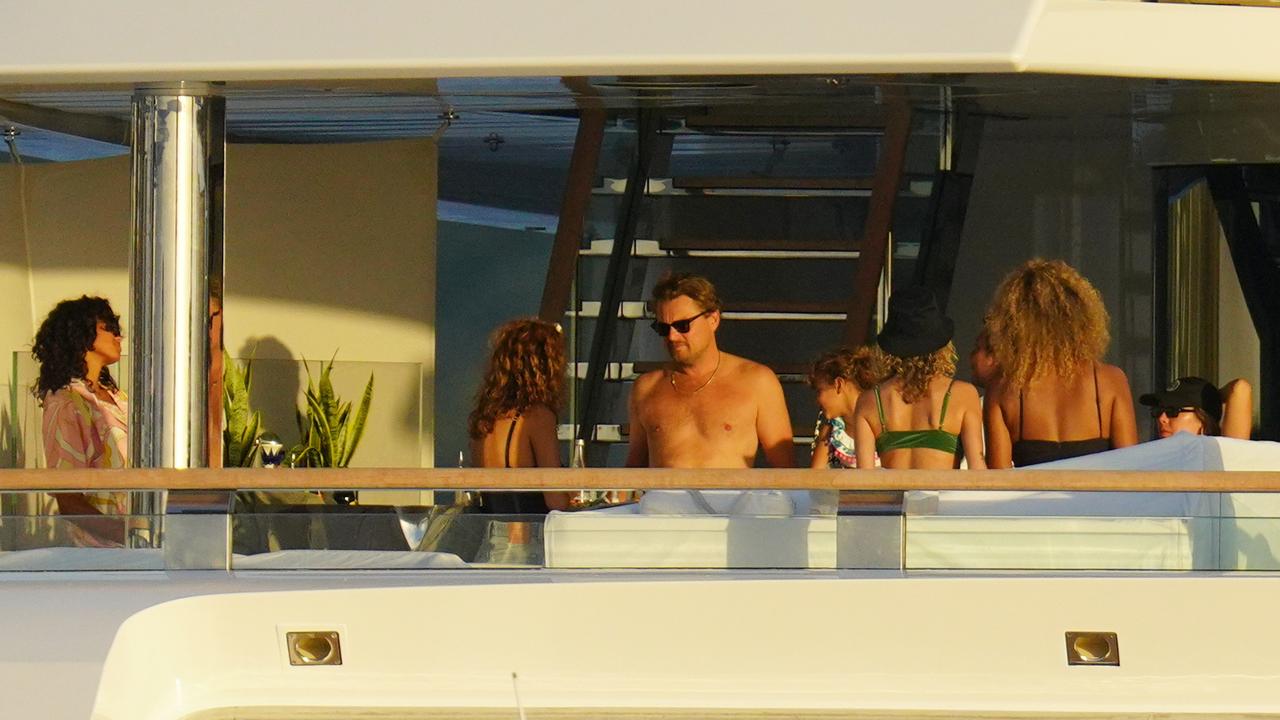 Leonardo Dicaprio Spotted Alongside Multiple Bikini Clad Women On Yacht Daily Telegraph 8363