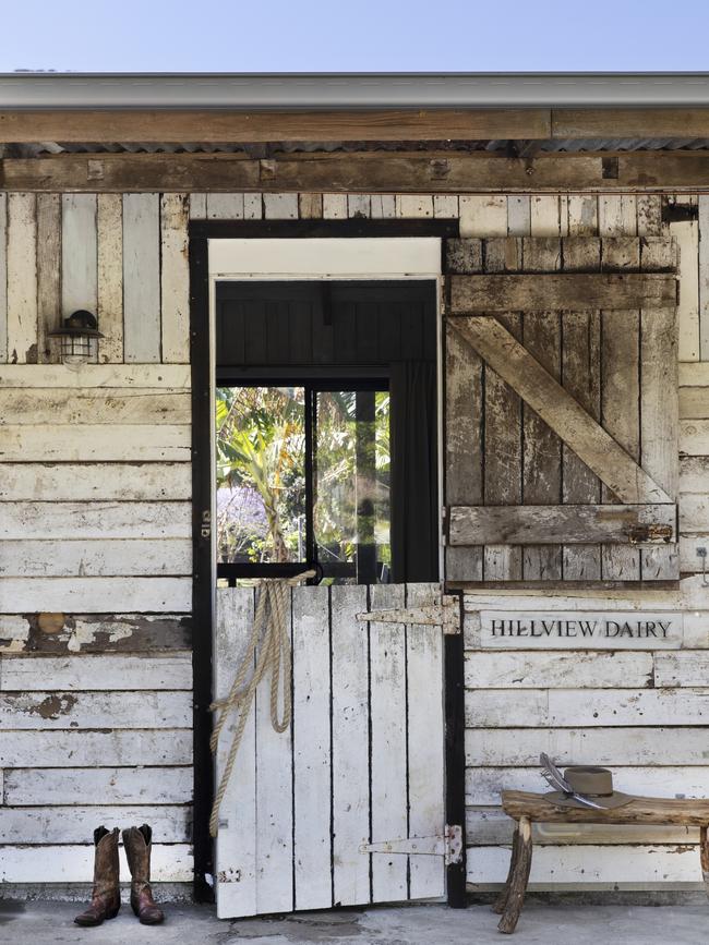 Hillview Dairy sets the scene for rustic romance Photos: Louise Roche Photographer