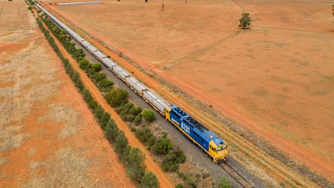 The Inland Rail from Parkes to Narromine.