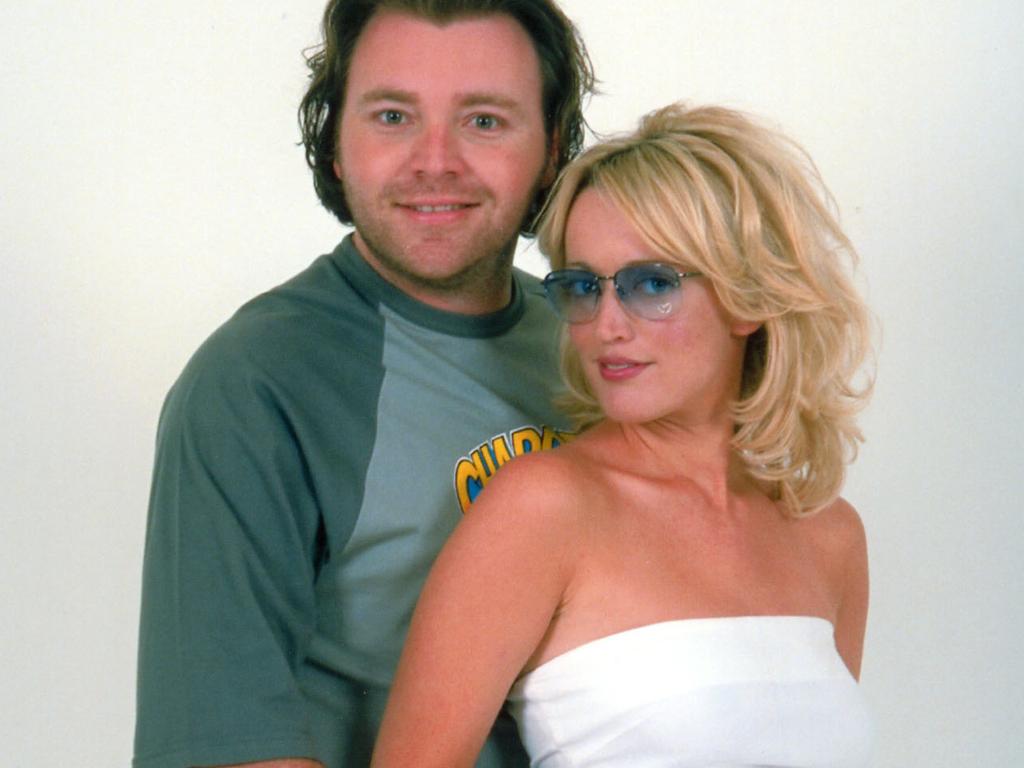 Is this the best photo ever taken of Kyle and Jackie O? We think so.