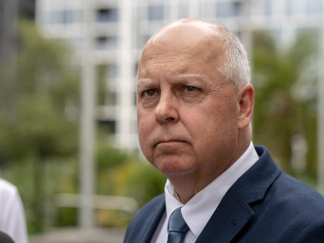 Victorian Treasurer Tim Pallas speaks to the media during a press conference in Melbourne, Monday, November 5, 2018. (AAP Image/Alex Murray) NO ARCHIVING