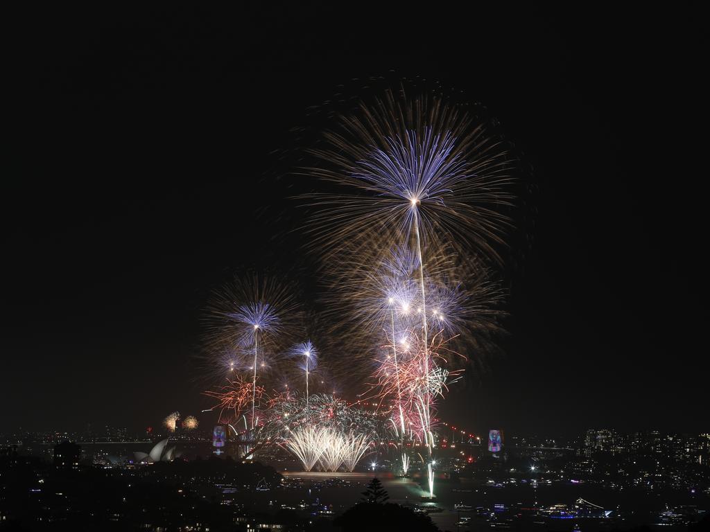 The 9pm NYE Fireworks have lit up the sky over Sydney. Pictures: Toby Zerna 