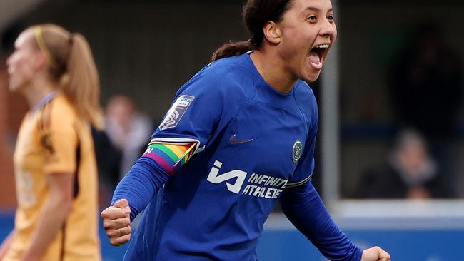 KINGSTON UPON THAMES, ENGLAND - NOVEMBER 26: Sam Kerr of Chelsea celebrates after scoring the team's third goal during the Barclays WomenÃÂ´s Super League match between Chelsea FC  and Leicester City at Kingsmeadow on November 26, 2023 in Kingston upon Thames, England. (Photo by Tom Dulat/Getty Images)