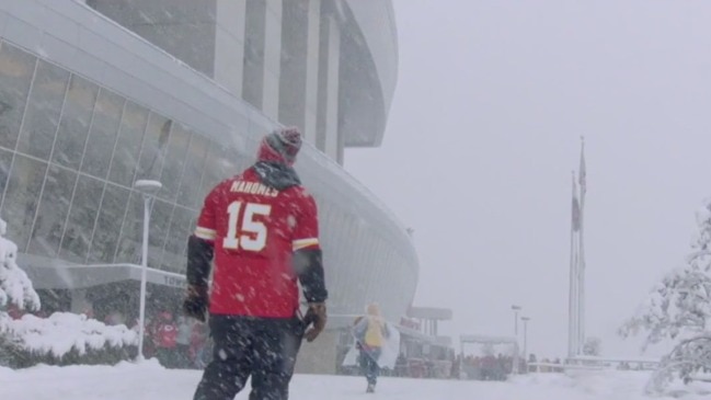 3 Chiefs Fans Found Frozen Outside Friends Home Au