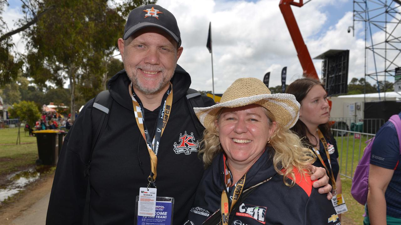 Fans at the Vailo Adelaide 500. Picture: Brenton Edwards