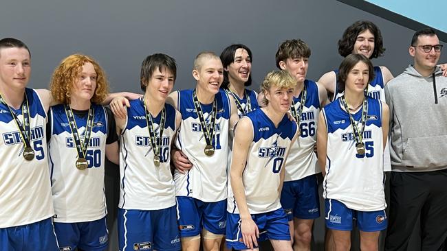 Bellarine under-18s beat Surfcoast in the Ballarat Junior Basketball Tournament grand final. Picture: Bellarine Basketball Association.