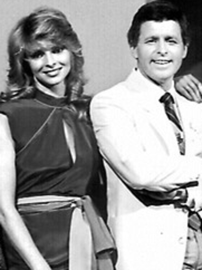 Hosts of TV show "Sale of the Century" Delvene Delaney and Tony Barber in 1983.