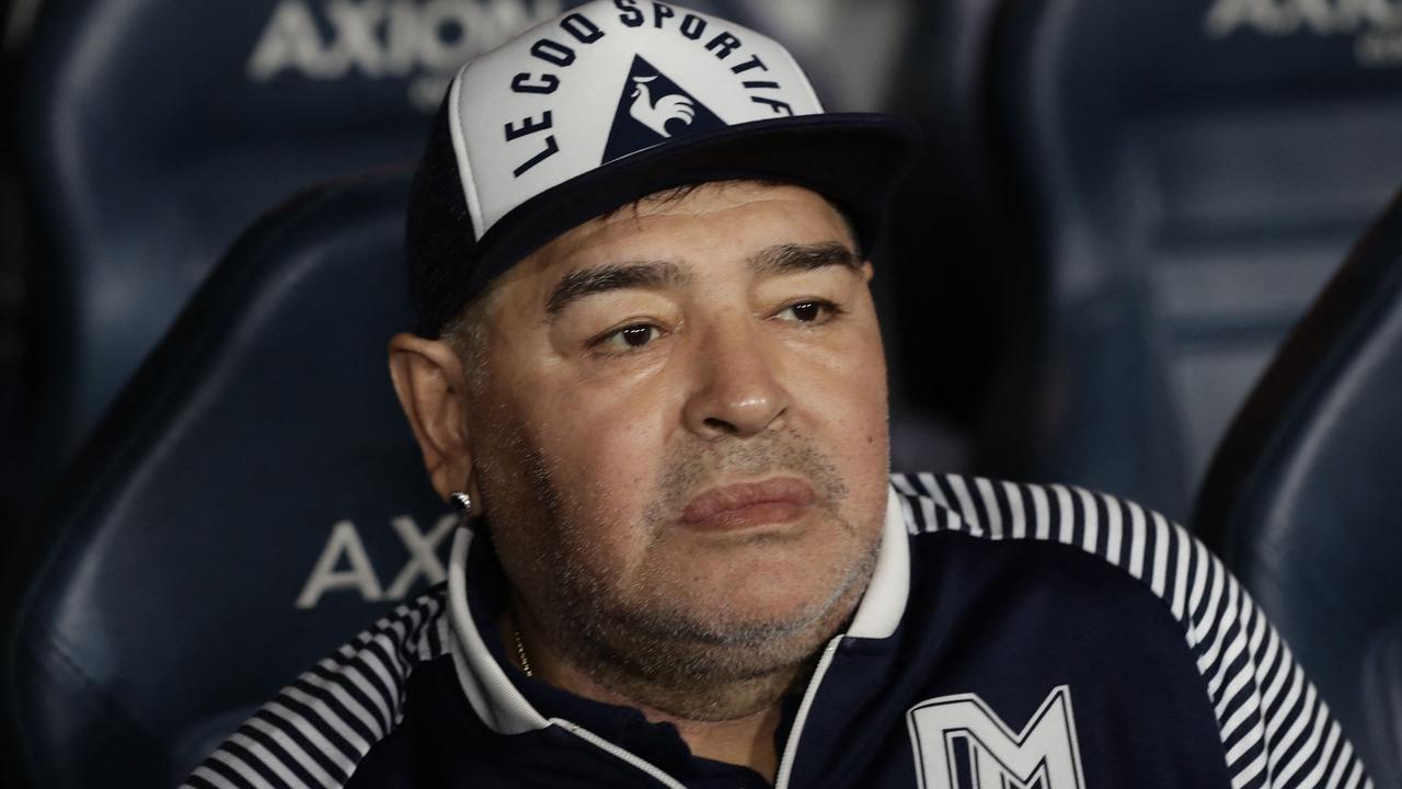 Maradona Death : Wetin kill Maradona Diego? - BBC News Pidgin