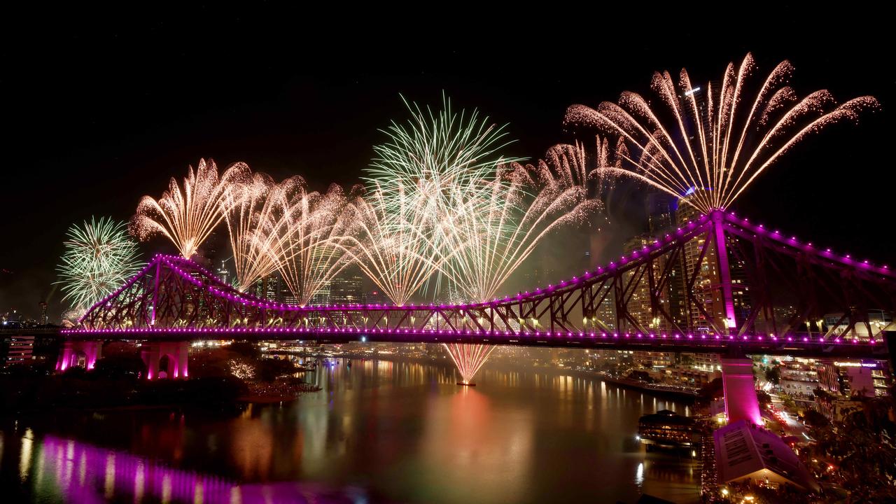 Fireworks at RiverFire from Howard Smith wharves, City, on Saturday 2nd September 2023 - Photo Steve Pohlner