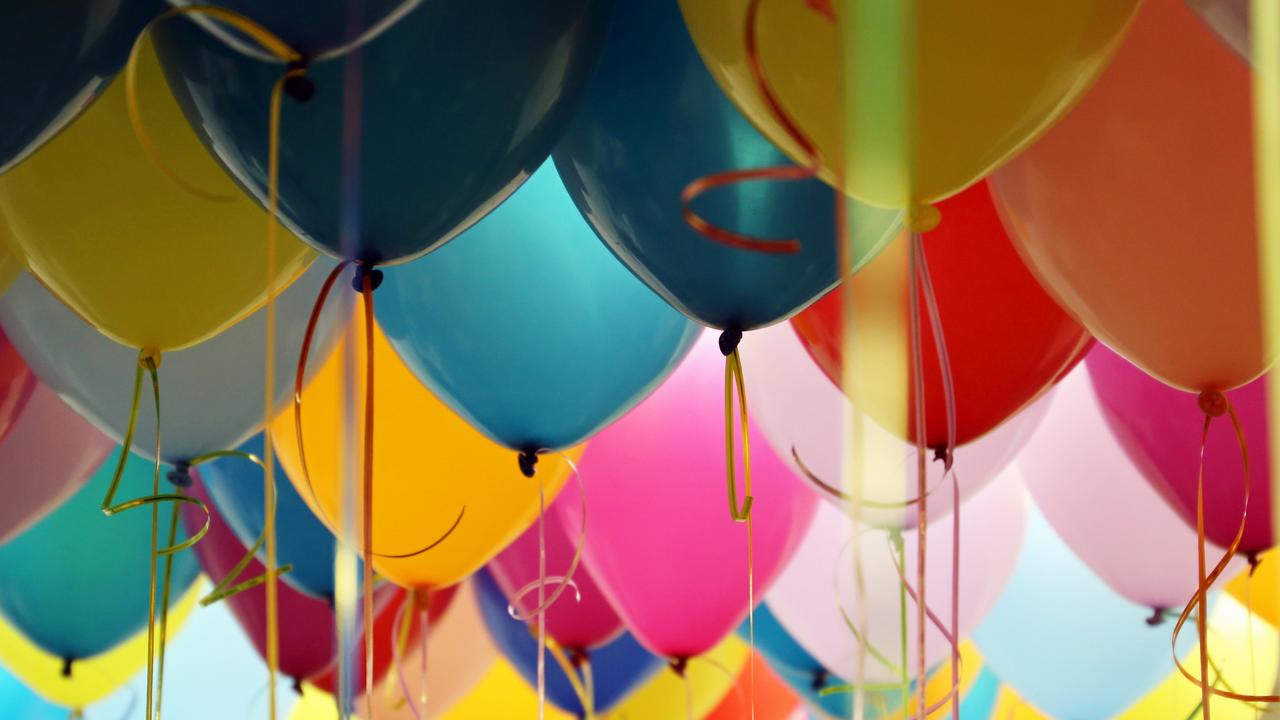 Petition to ban balloons in surf life saving clubs receives over 12,000 ...